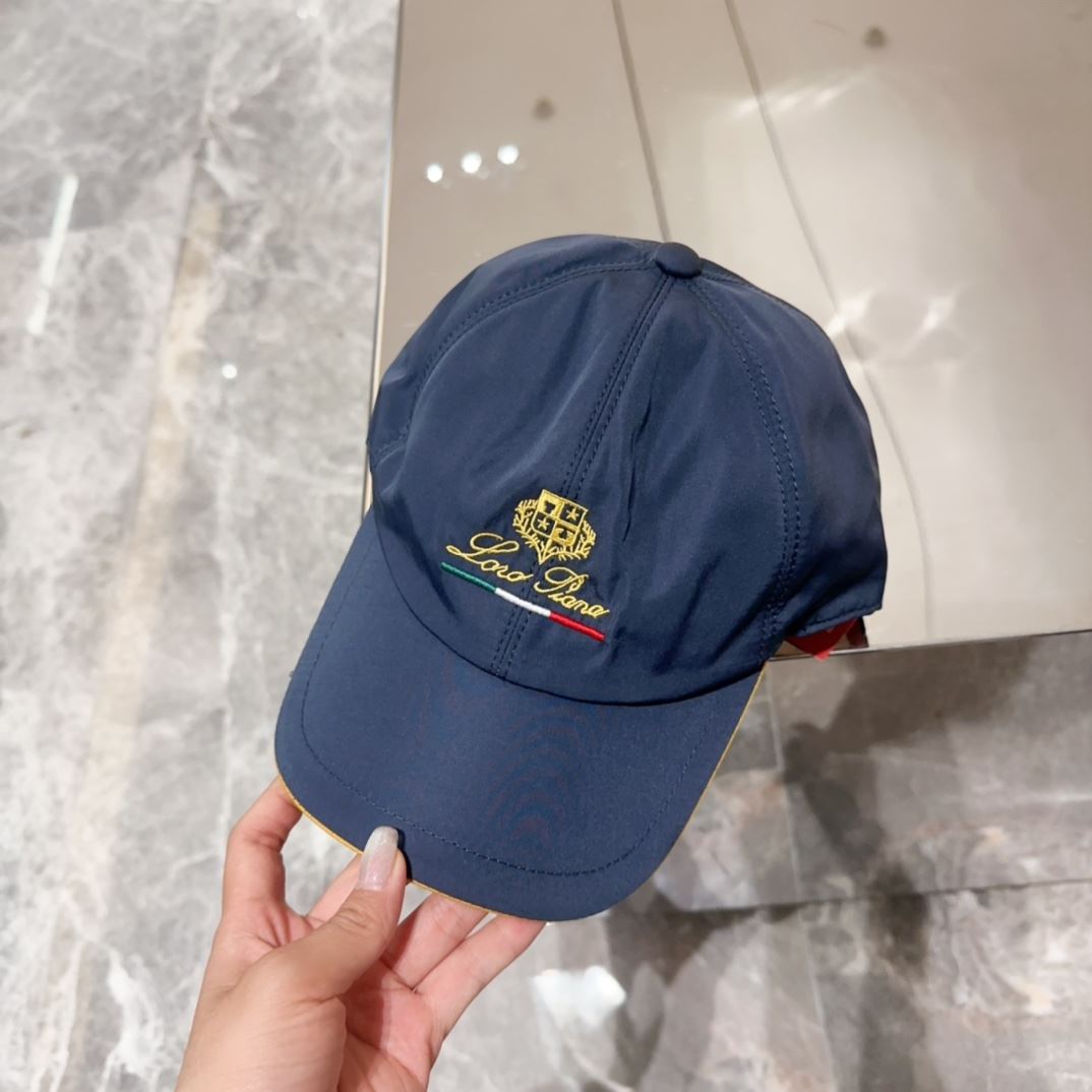 Loro Piana Caps